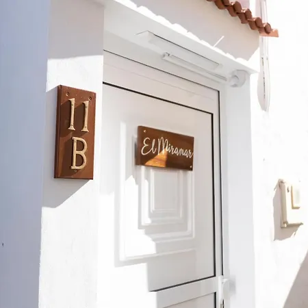 El Miramar Apartment *